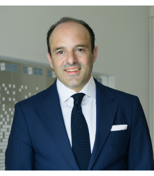 Δρ. Ανδρέας Καραμούζος